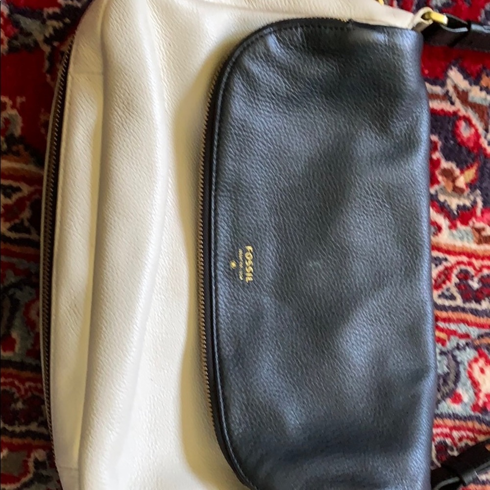 Fossil bag